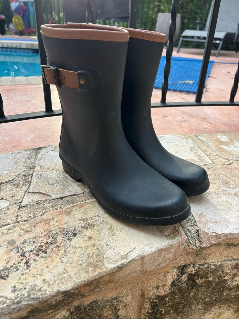 Chooka rain boots, black, size 7